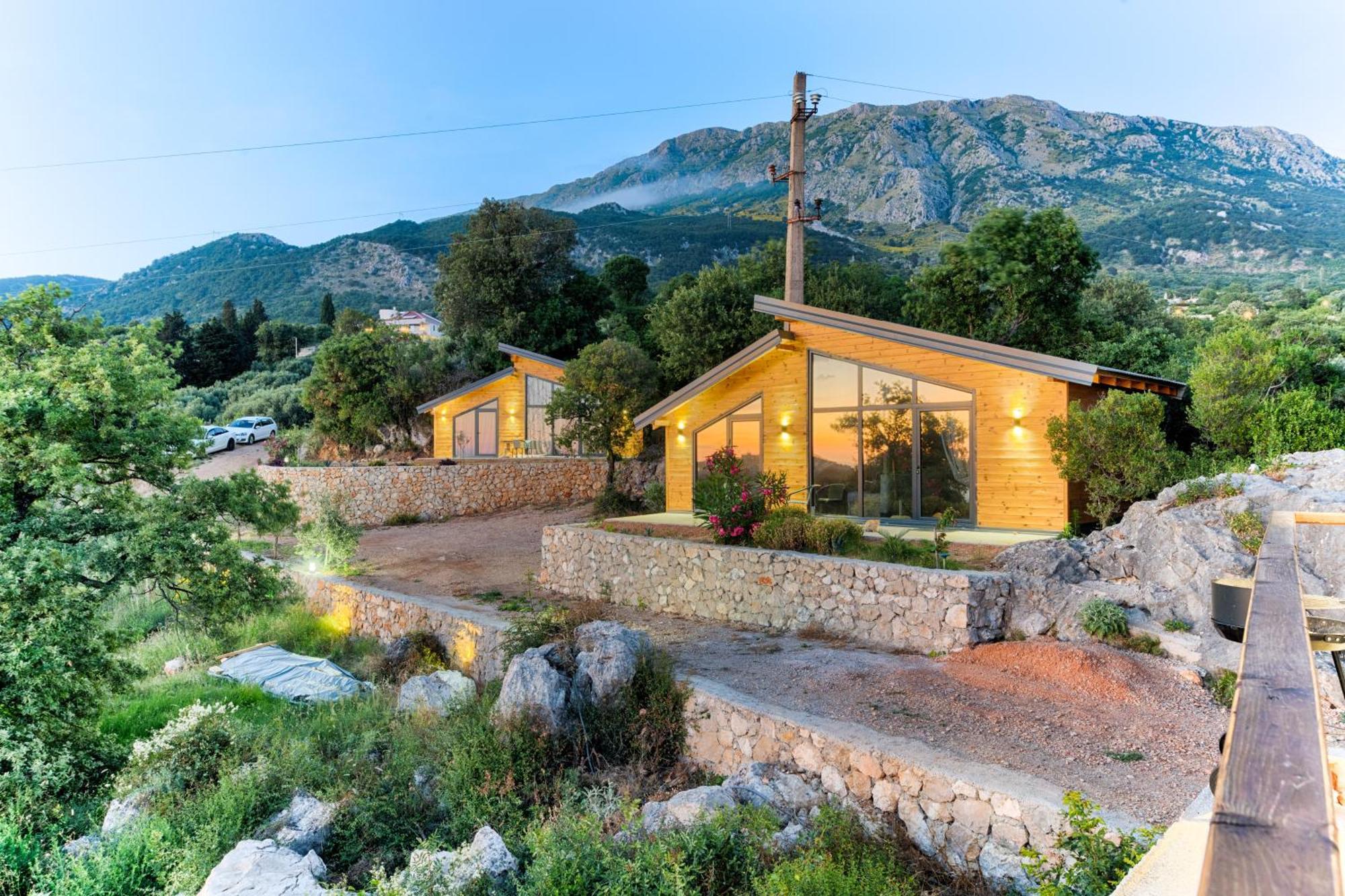Olive Hills Holiday Homes Bar Exteriör bild